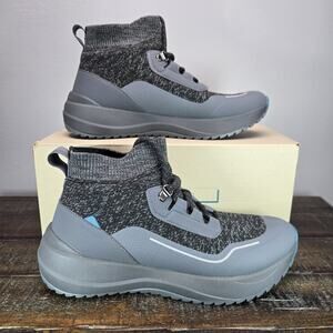 NEW Vessi Cloudburst High Top Womens Size 9 Waterproof Shoe Sneaker Hiking Black